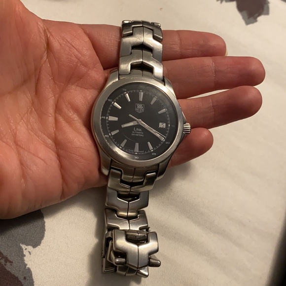 WJF2110.BA0570
TAG HEUER LINK MEN'S DIVER WATCH - Picture 4 of 6